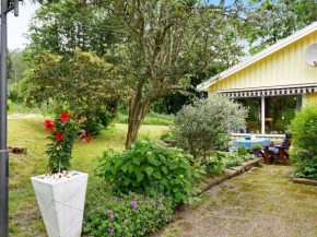 4 person holiday home in LYSEKIL, Brastad